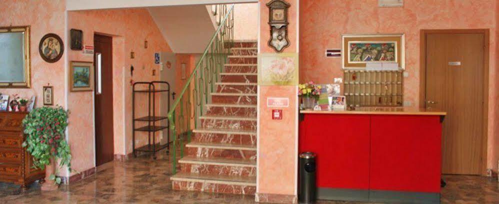 Hotel Rex 끼안챠노테르메 외부 사진